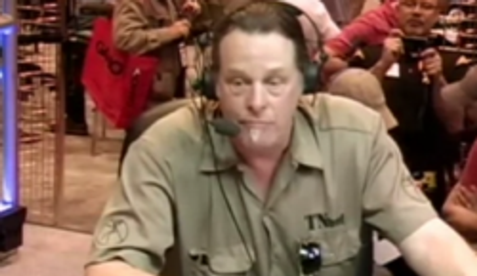 Ted Nugent: 'Ride Into That Battlefield,' Behead The Democrats This Fall