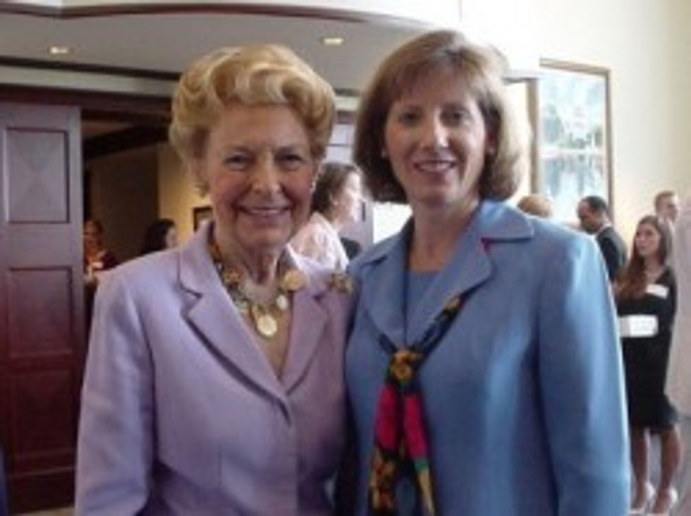 GOP Rep. Hartzler Absolutely Sure She Isn't Sure That Obama's Birth Certificate Is Real