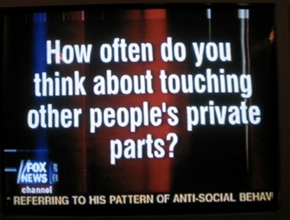 Silly Pakistanis Have Dozens Of Cable News Channels, But No Fact-Checking! PAKISTAN SURE IS WEIRD