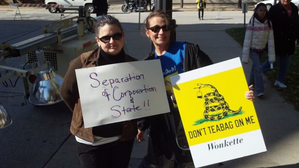 Wonkette Pals Make Milwaukee Occupation More Fun
