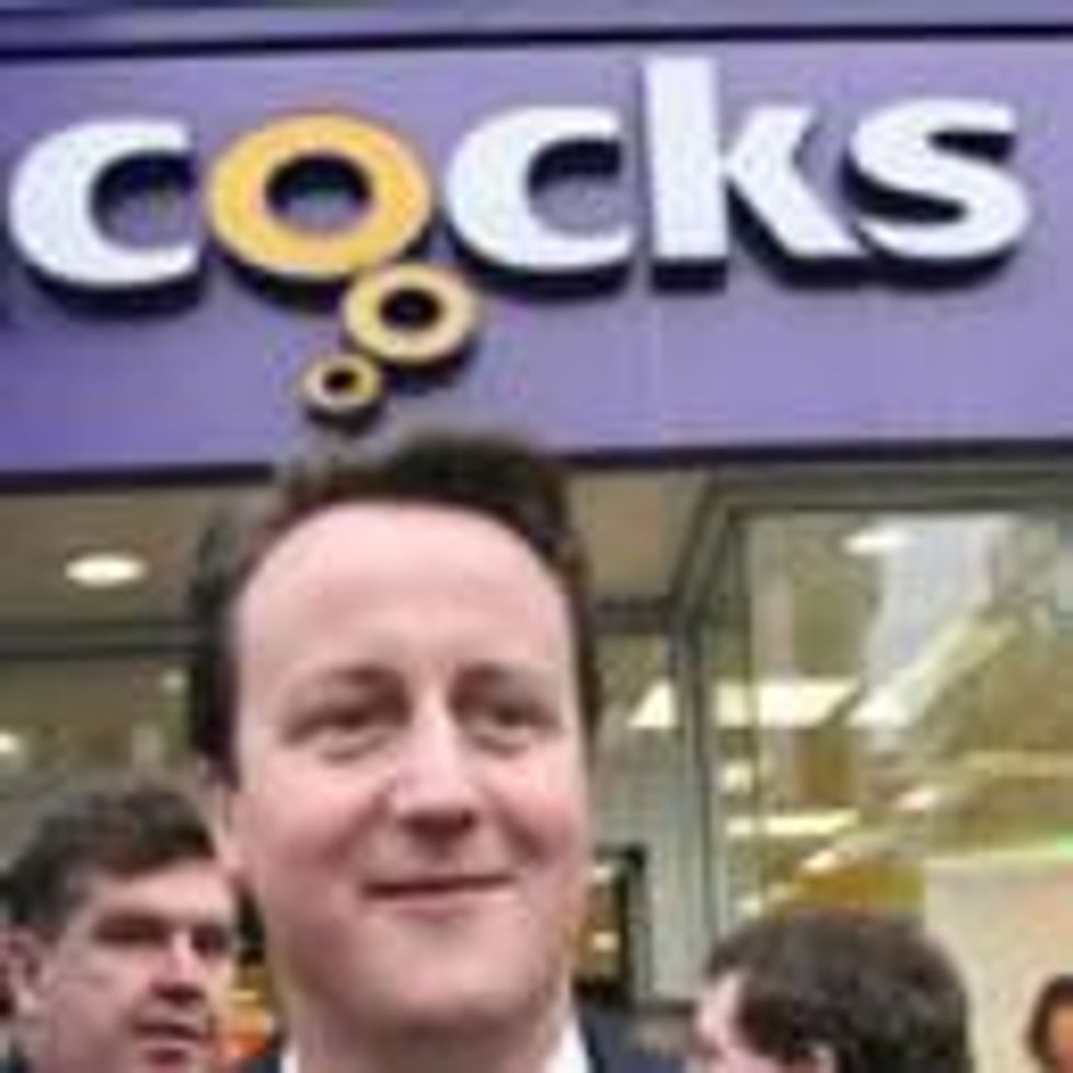 Gay Penis Size Today's Hot Topic In Right-Wing Blogosphere For No Reason But The Obvious One