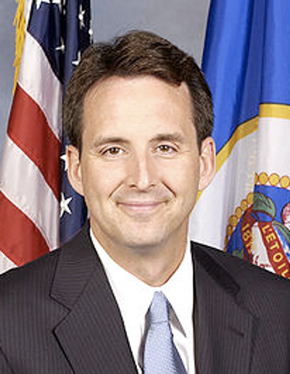 Tim Pawlenty, The GOP Mob's Official Courier Slave