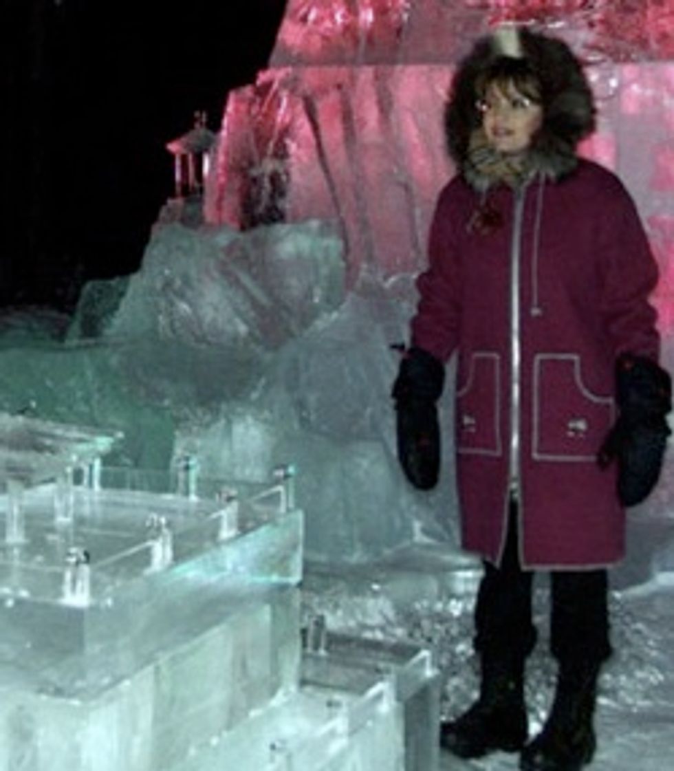 Happy 45th Birthday To Middle-Aged Anger Bear Sarah Palin!