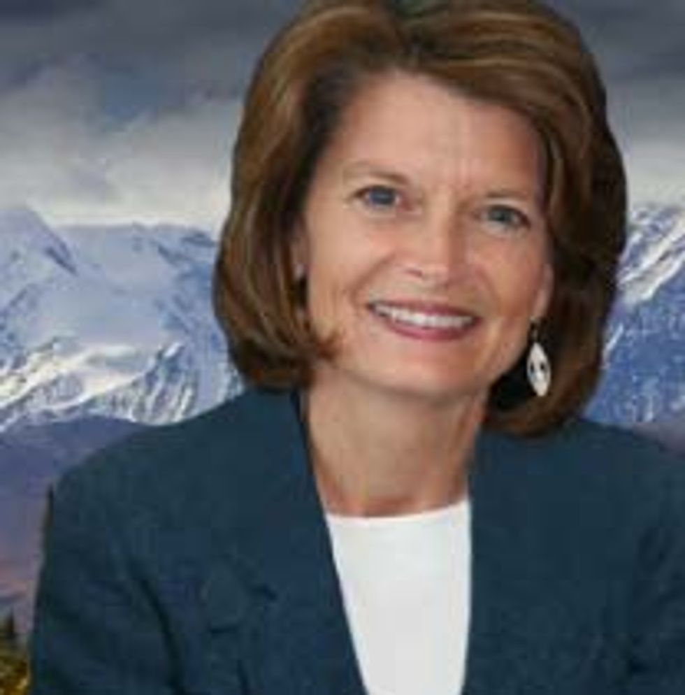 Lisa Murkowski FIGHTING FOR HER LIFE!!!!! (Not Literally)