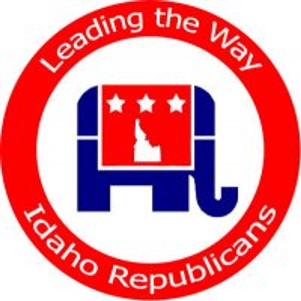 Teabaggers Get Another State Republican Party To Approve a Crazy Platform