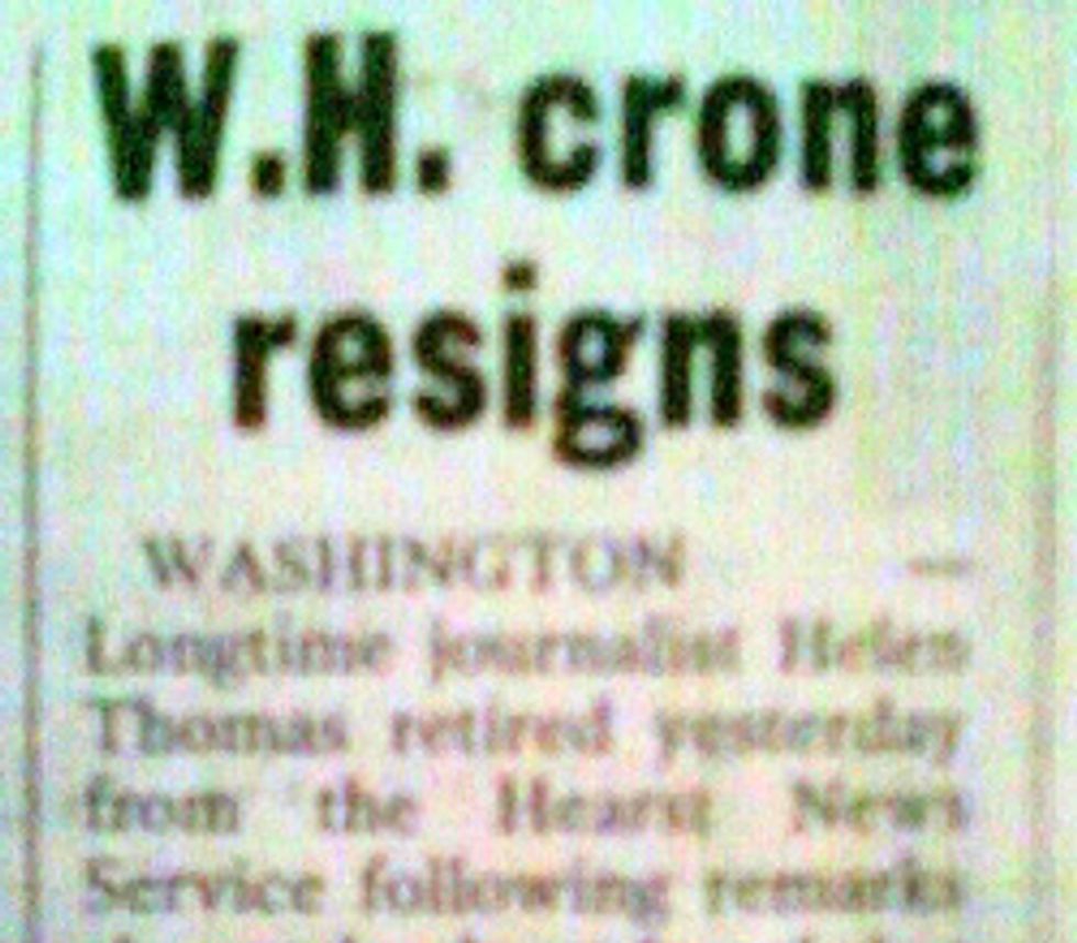 Helen Thomas, 'White House Crone,' Resigns
