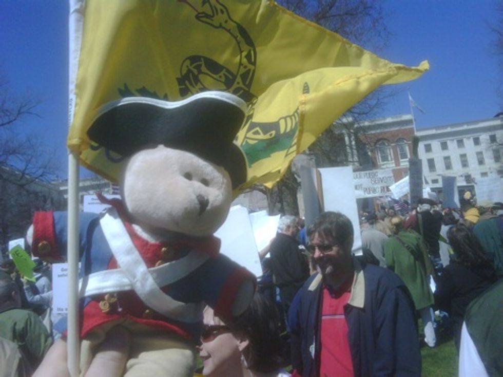 Gingrich Wants Teabaggers To Rise Up & Smash the System