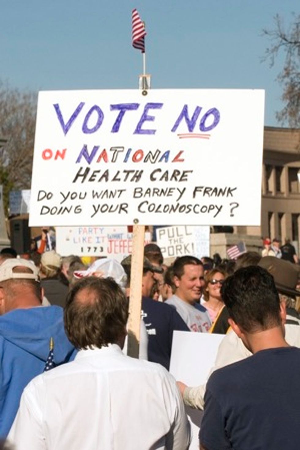 Fox News: Those Teabaggers Are Pretty Crazy!