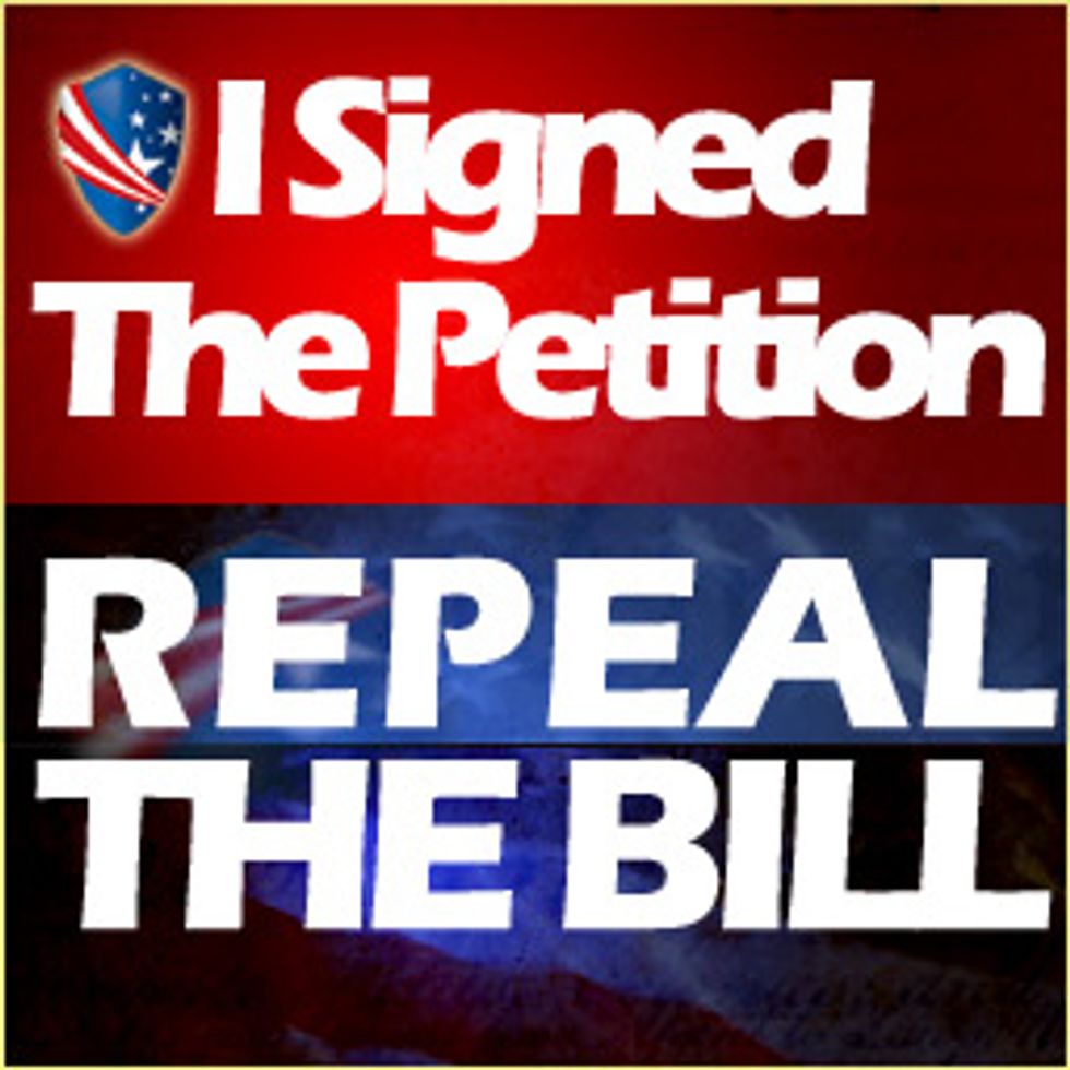 Teabaggers Will Get 1 Million Facebook Twitter Signatures To Repeal NobamaKKKare, With Your Help!