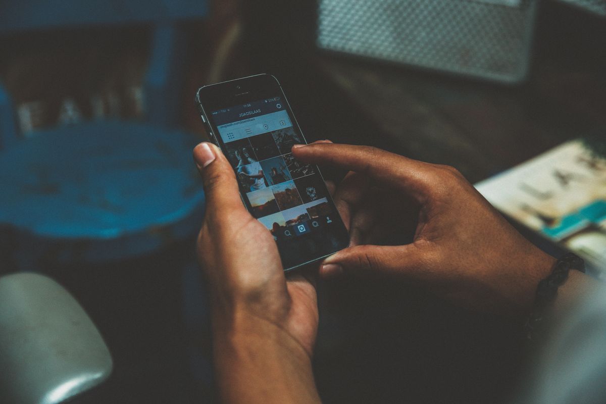 How To Keep Your Social Media Spoiler Free