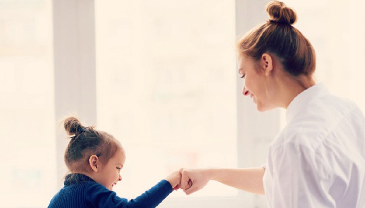 Are Single Mothers Raising Their Daughters to Be Single, Too?