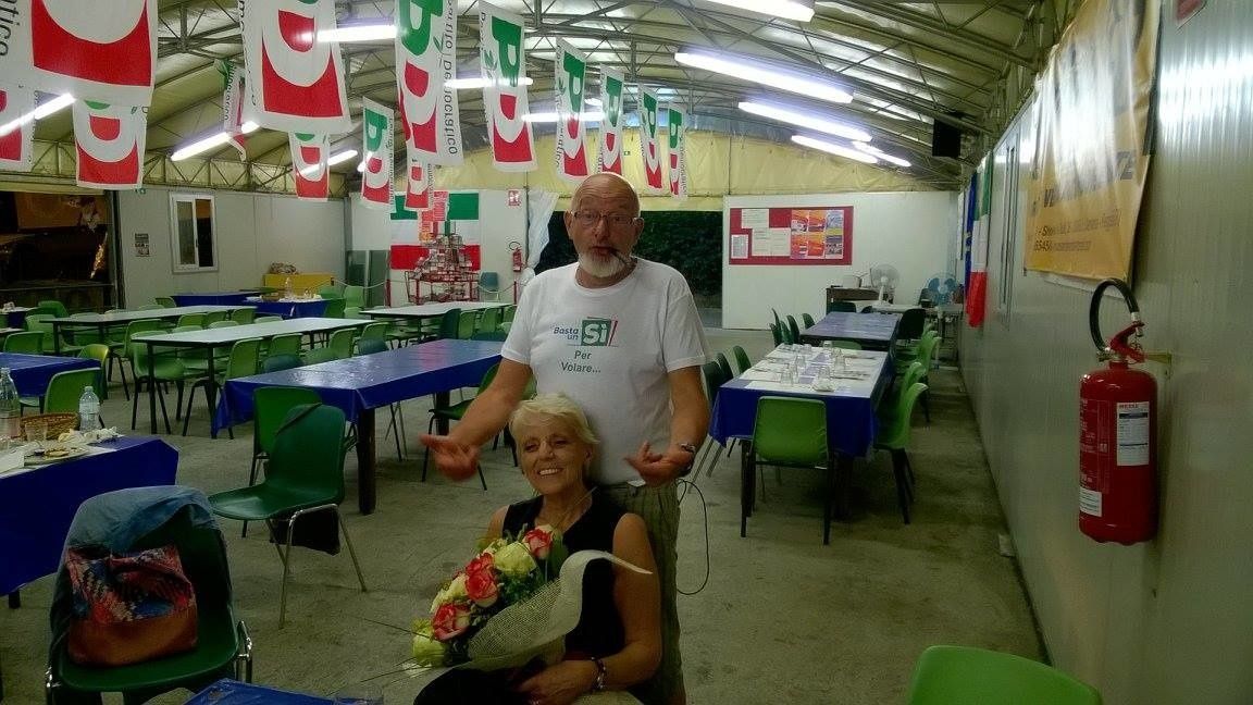 La minaccia dell’avvocato ai Renzi: «Ho in mano foto compromettenti»