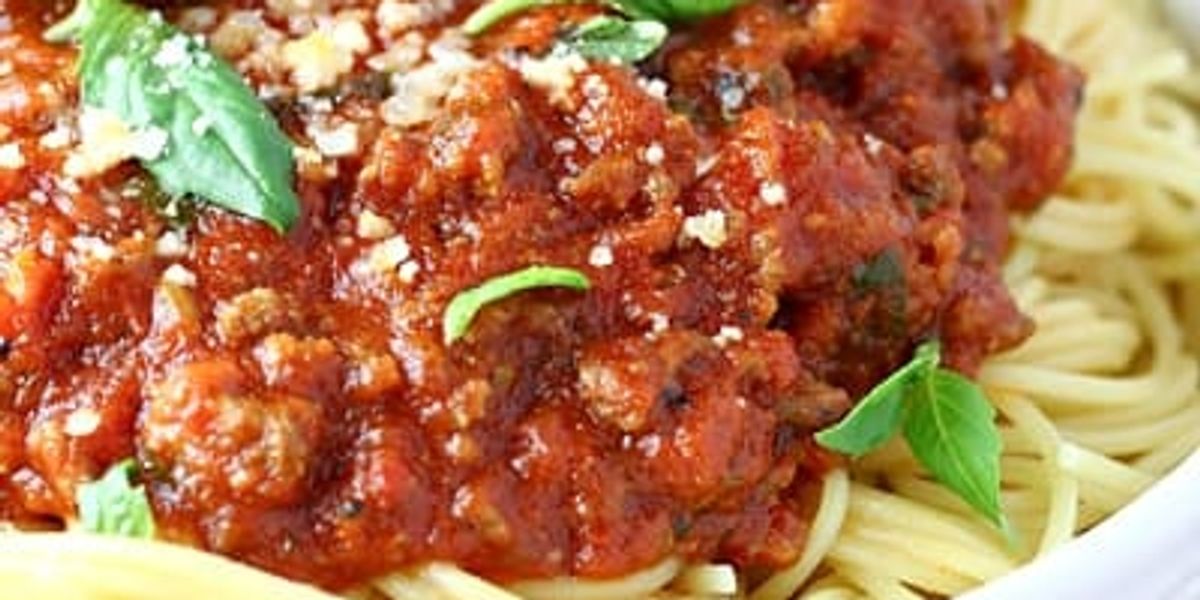 Best Slow Cooker Spaghetti Sauce | Let's Dish Recipes - My Recipe Magic