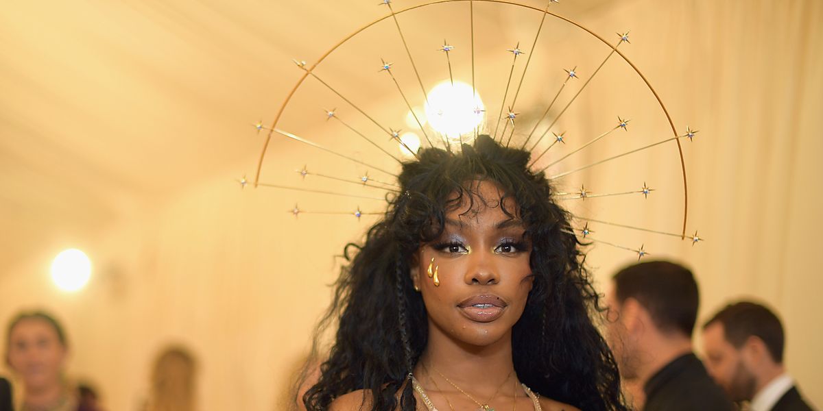Chris Habana: the Designer Behind SZA's Heavenly Met Gala Halo - PAPER  Magazine