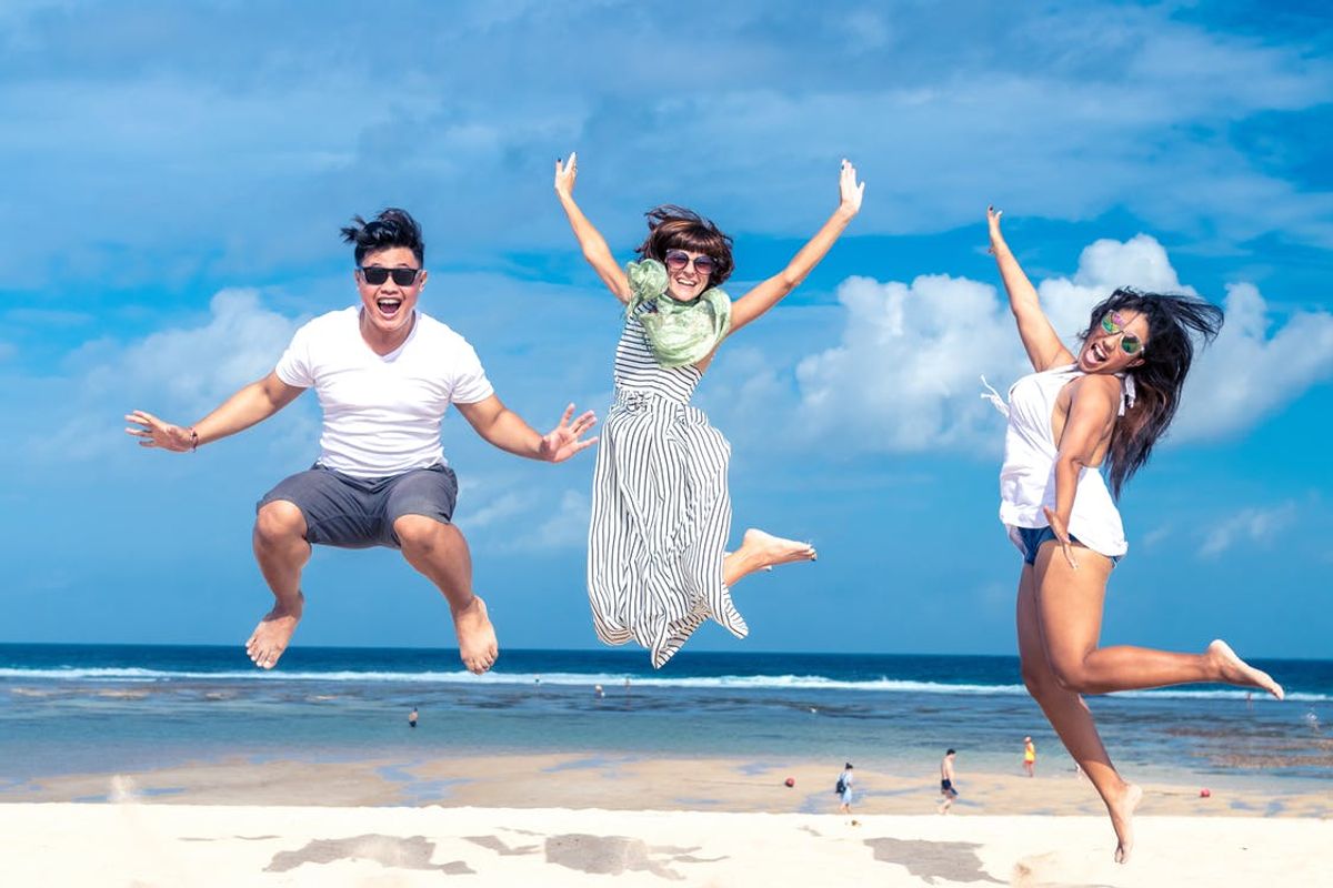 20 Unboring And Cheap Summer Ideas For A College Student