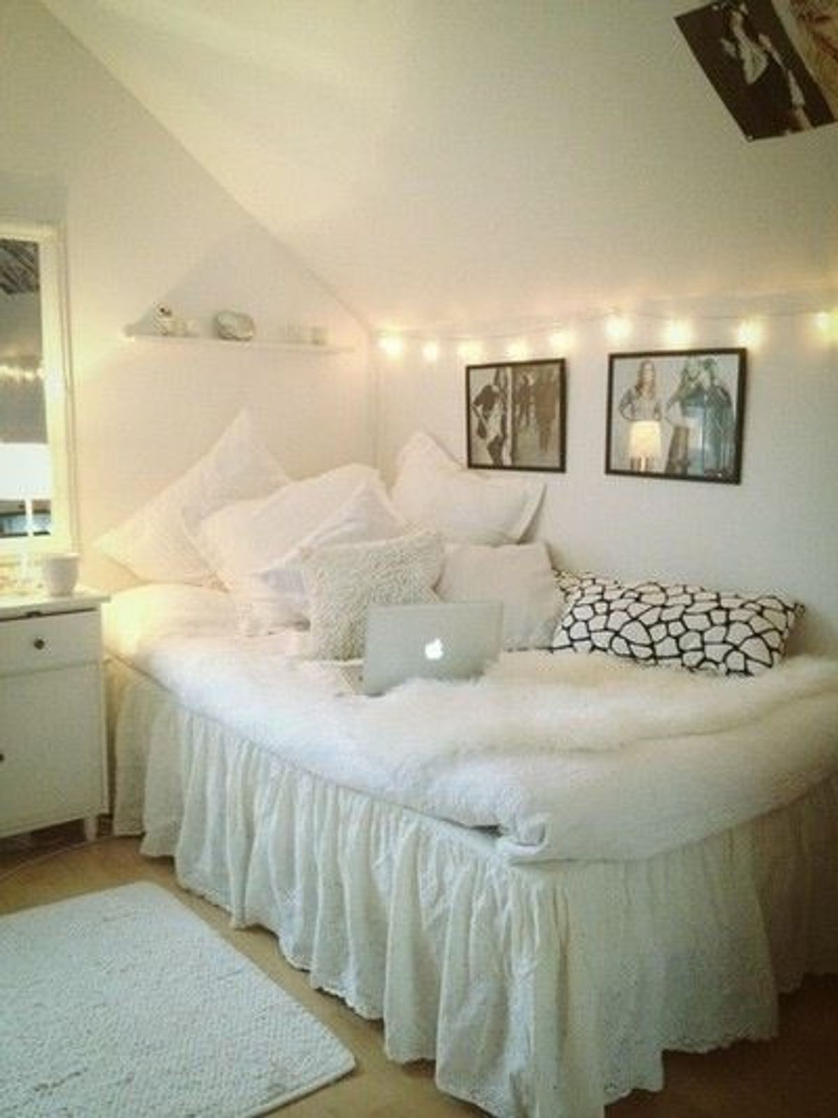 Lovely tumblr bedroom 7 Ways To Make Your Room Tumblr Worthy