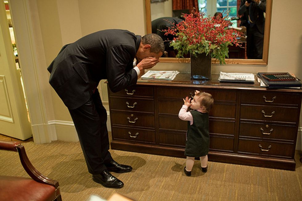 More Obama-Monster Evidence From Photos