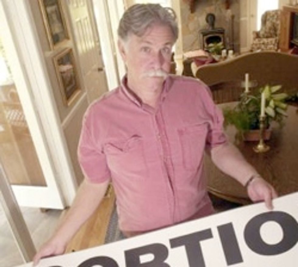 Secessionist Mule-Raping Georgia Governor Candidate Would Also Kill Own Son, For Liberty