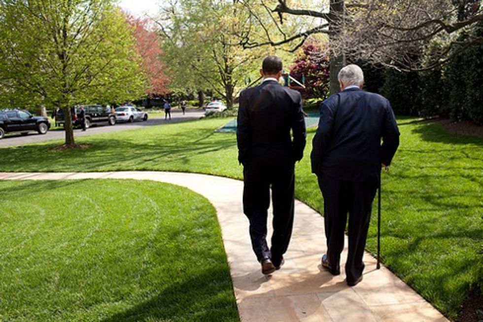 White House Photog Puts Everything On Flickr
