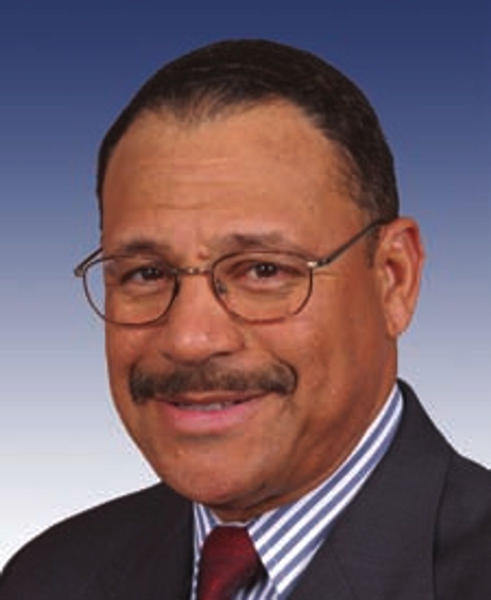 Potential Agriculture Secretary Likes To Pee In Cups, On Airplanes
