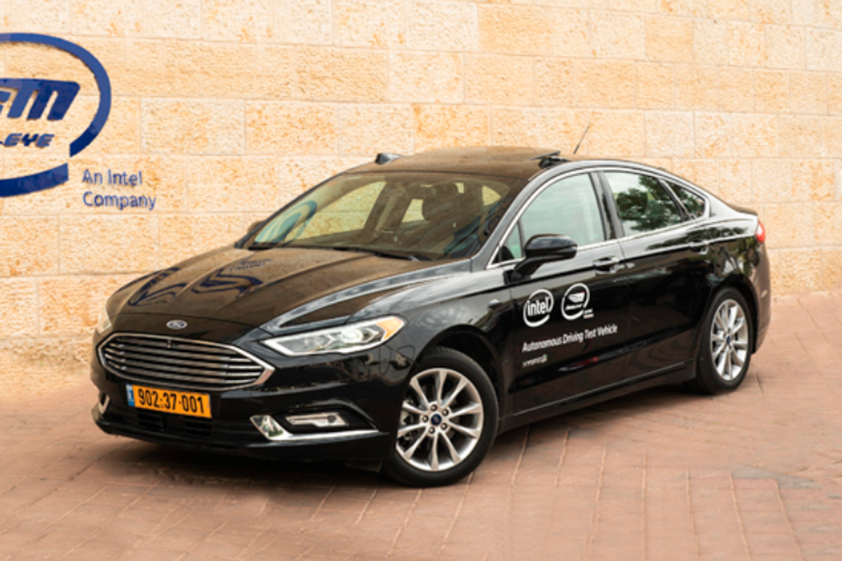 Watch Mobileye's autonomous car push through traffic as assertively as a human