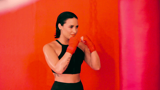 4 Things We Learned From Demi Lovato About Fitness & Wellness