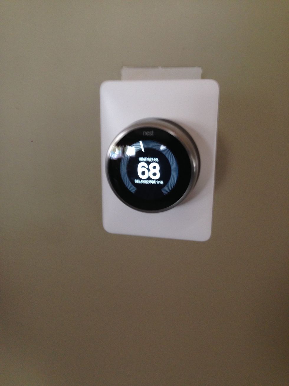 Vivint installed Nest Pro Thermostat on a wall.