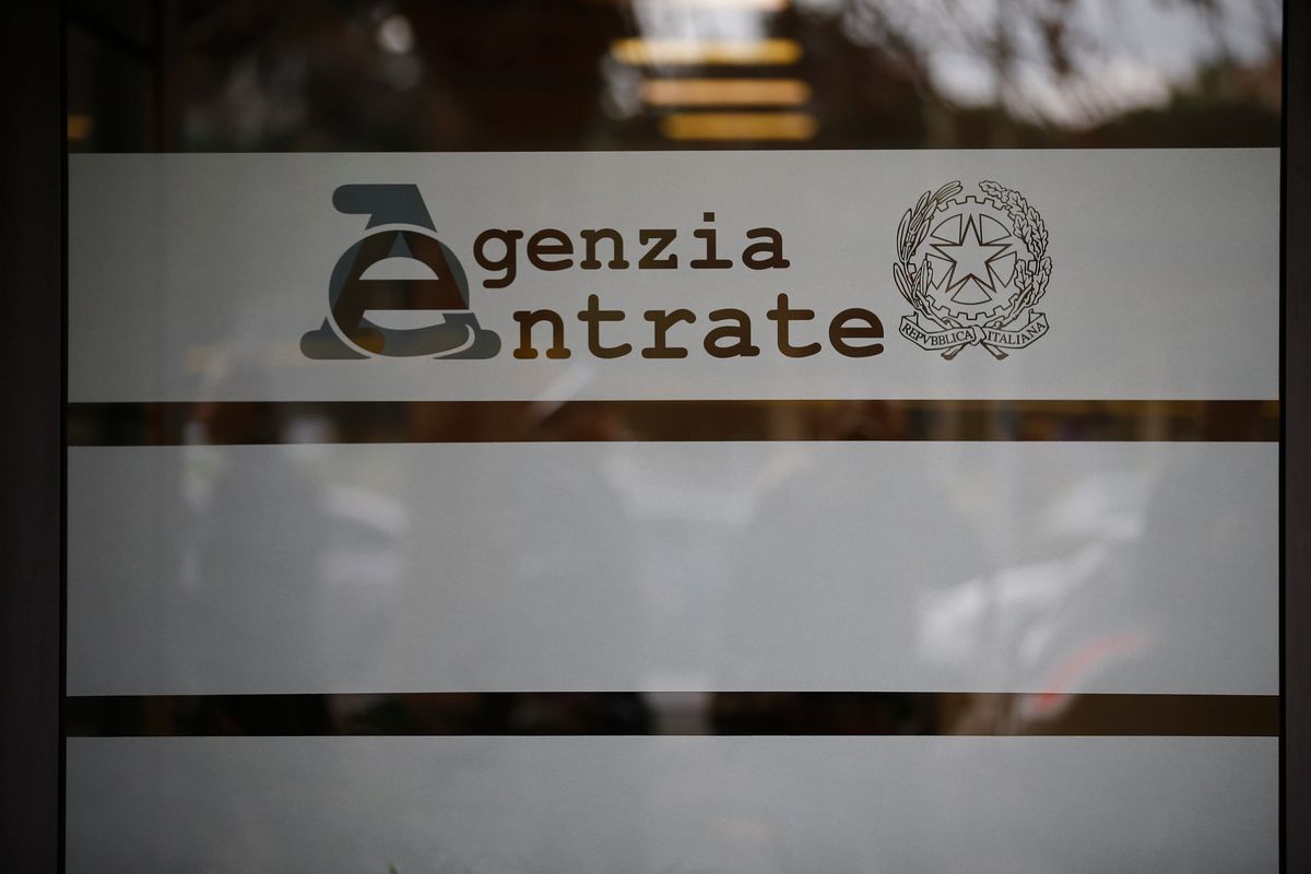Agenzia delle entrate e scartoffie, due ostacoli verso tasse più basse