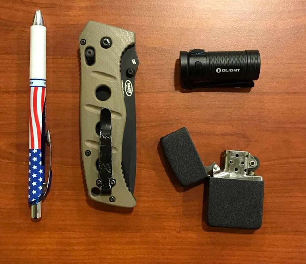 5 Things Every Man Should Always Have In Their Pockets