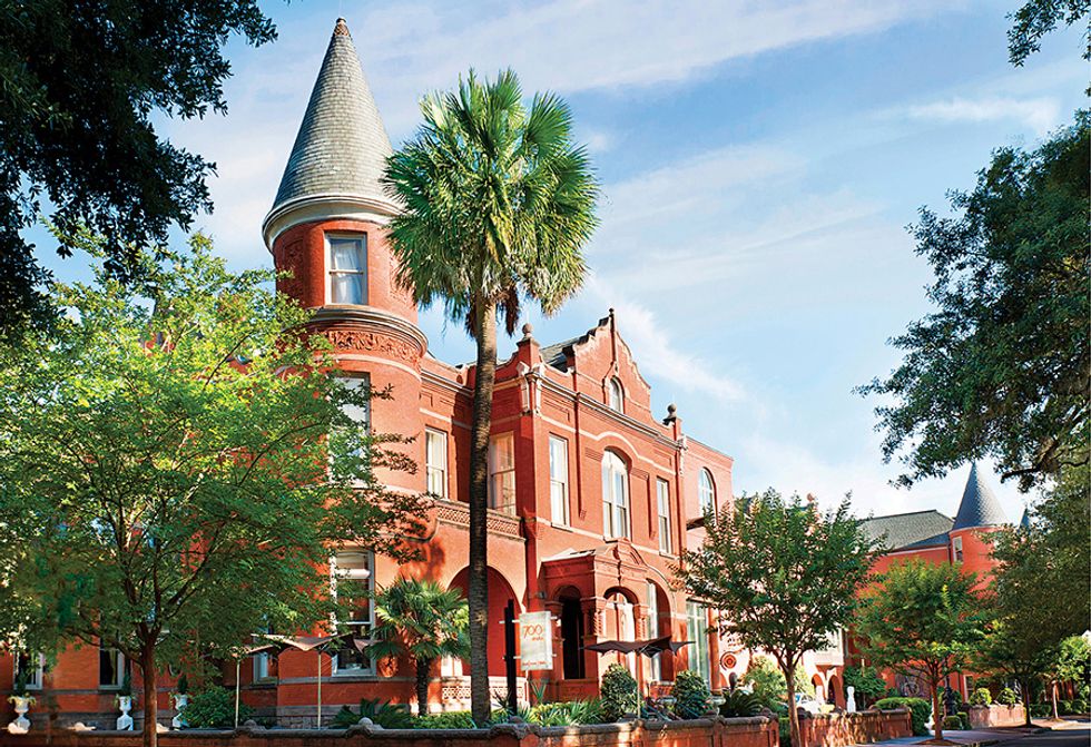 Travel Guide Southern Cities Savannah Georgia 