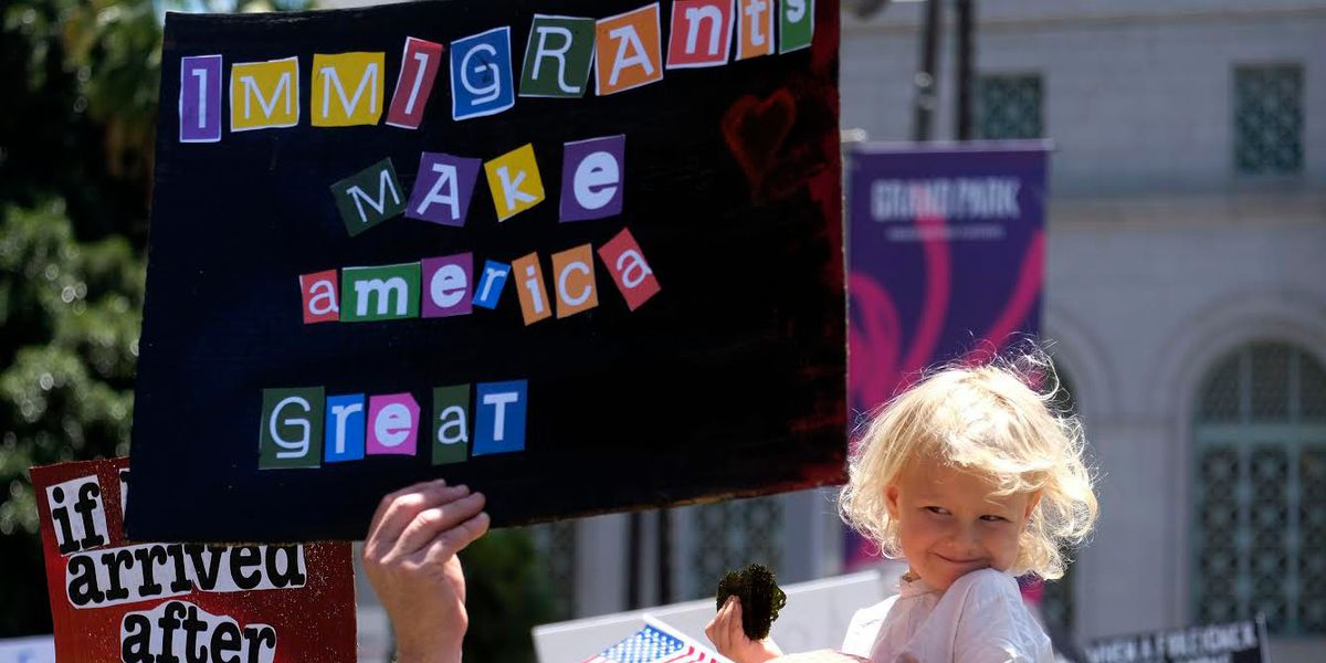 The Government Wants to Detain Migrant Families Indefinitely