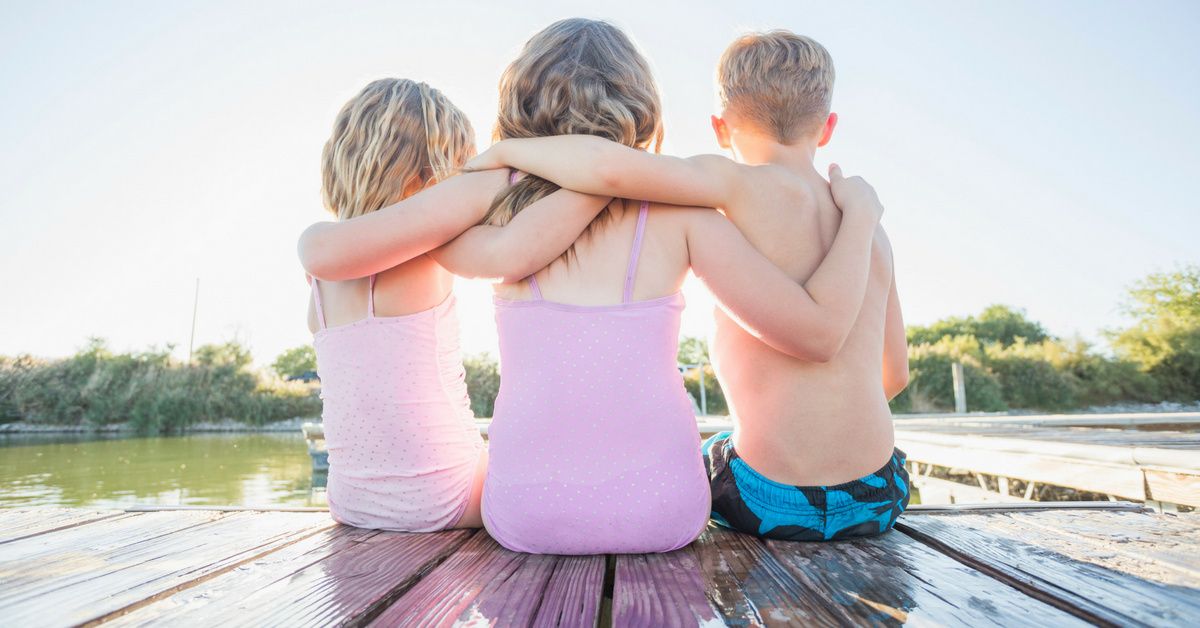 The Middle Child Is Becoming Extinct—Here's Why