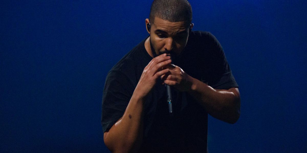Watch Drake Freestyle on BBC 1Xtra's 'Fire in the Booth'