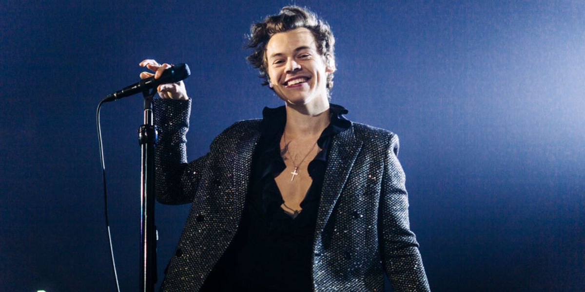 Harry Styles Ends His Debut Tour in Los Angeles