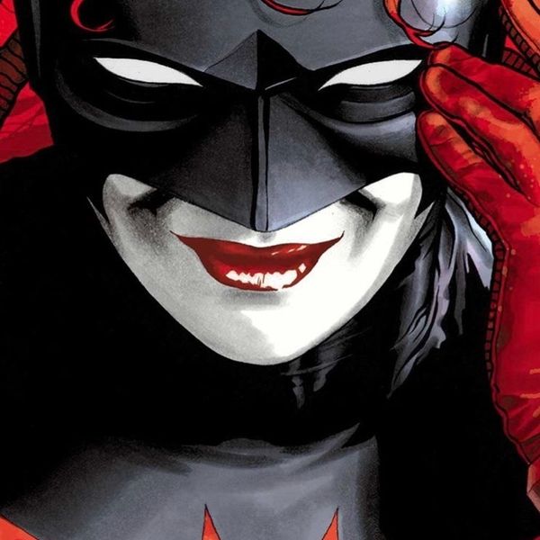 Lesbian Batwoman Show in Development At the CW
