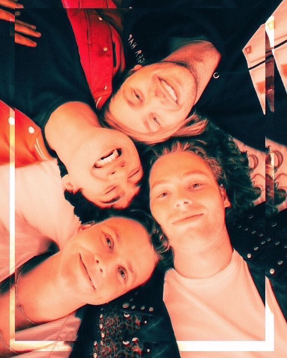 Check Out 5sos New Album Youngblood