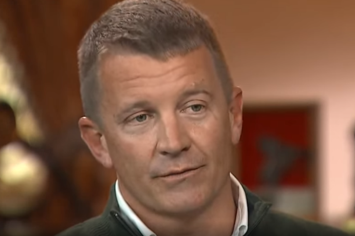 Robert Mueller Is Reading Erik Prince's Obamaphone Sexts RIGHT NOW