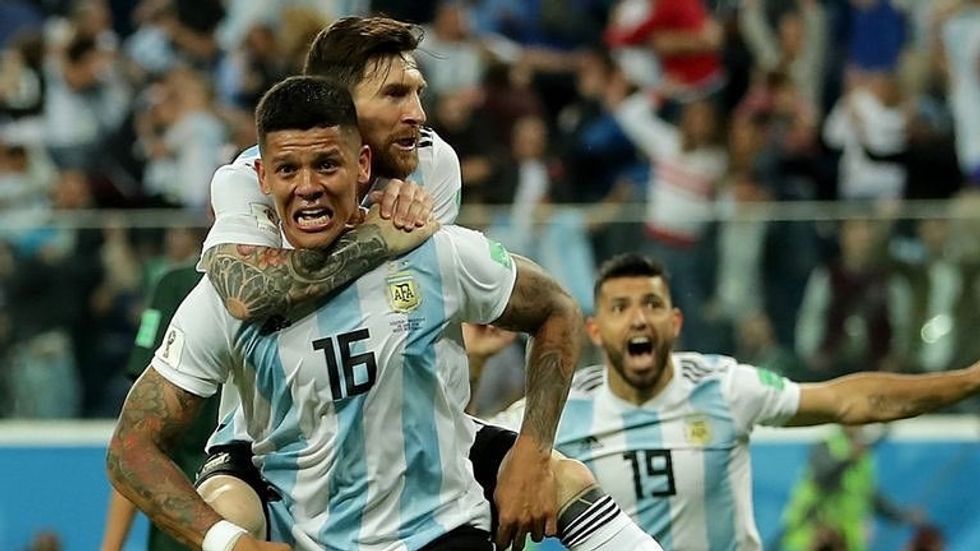 10 thoughts you have while watching the world cup