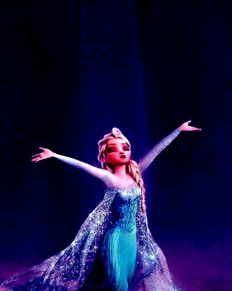 Elsa Should Have A Girlfriend in "Frozen 2"