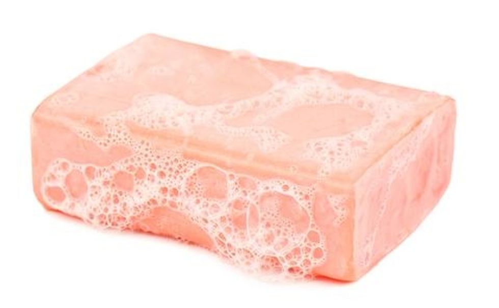 step-up-to-the-bar-is-bar-soap-better-than-antibacterial-liquid-soap