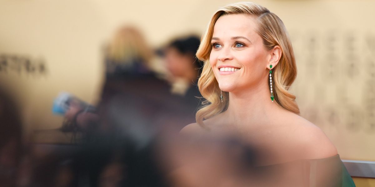 Behold Reese Witherspoon Throwing Ice Cream at Meryl Streep