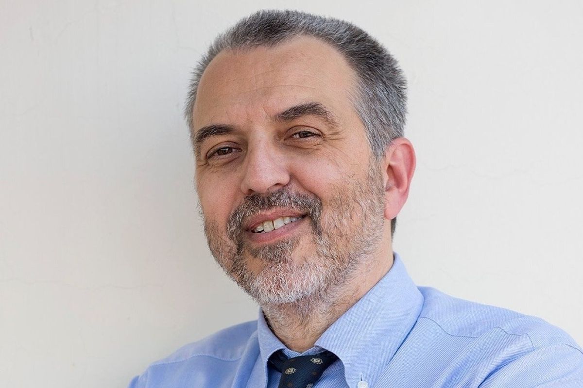 Il consigliere dem padre del lanciatore di uova in campagna elettorale diceva: «Sicurezza e telecamere»