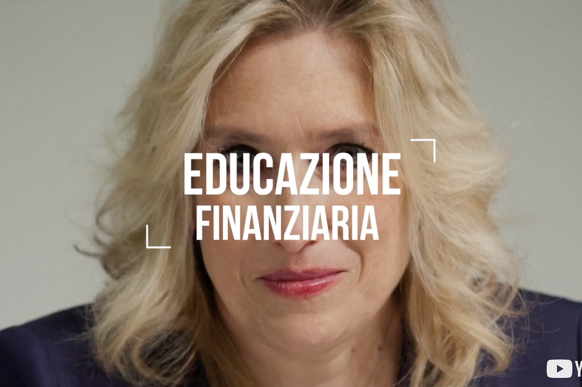 Donne al quadrato: il corso di educazione finanziaria per tutte le donne in difficoltà o che hanno subito una violenza economica