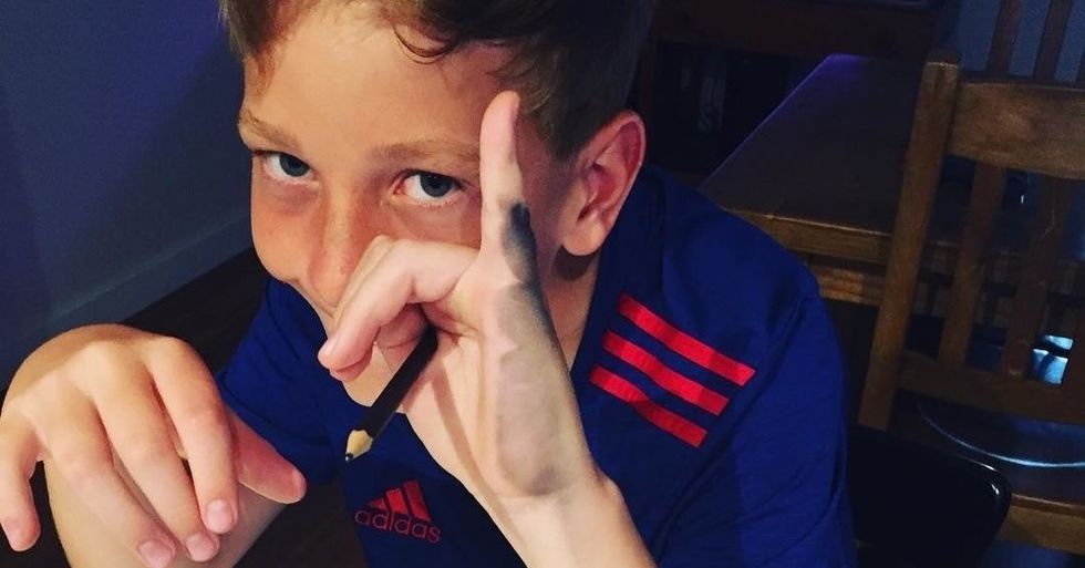 Advantages and disadvantages of being lefthanded