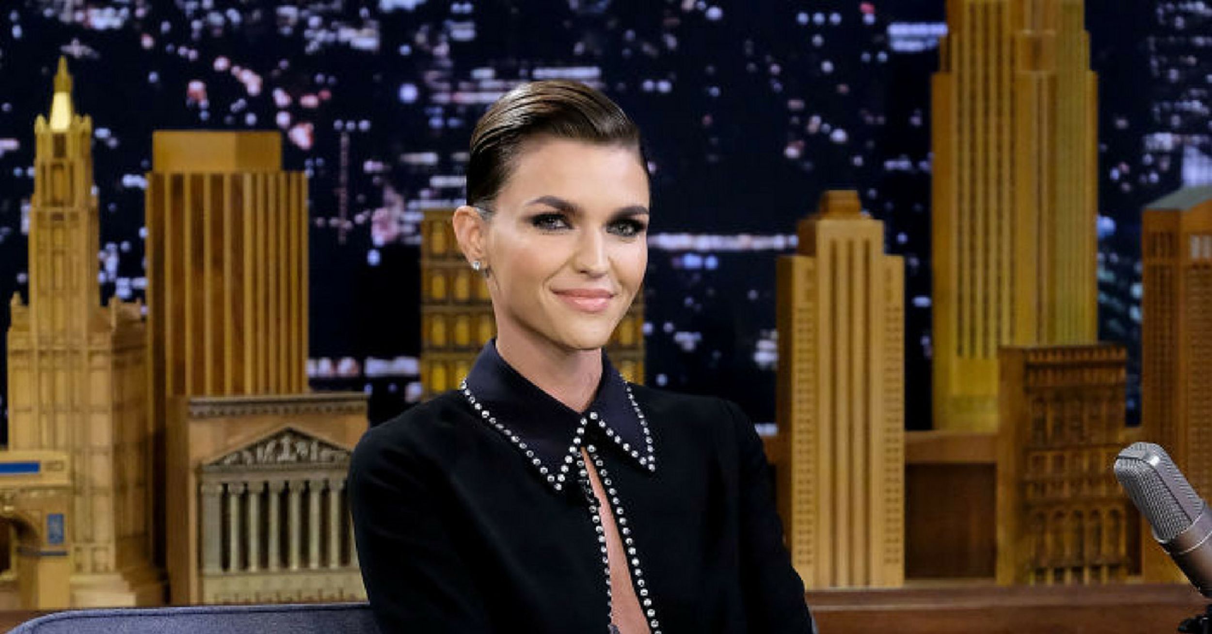 Ruby Rose Deletes Her Twitter Account After Trolls Absurdly Criticize Her 'Batwoman' Casting