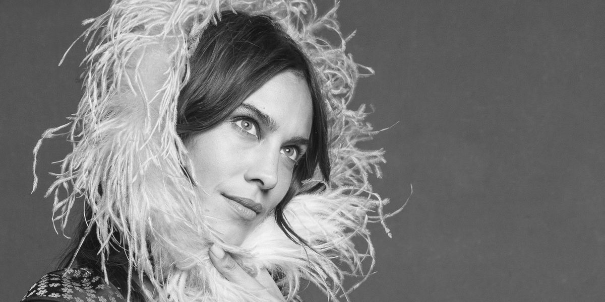 Alexa Chung's L.A. Mansion Soirée Will Give You FOMO