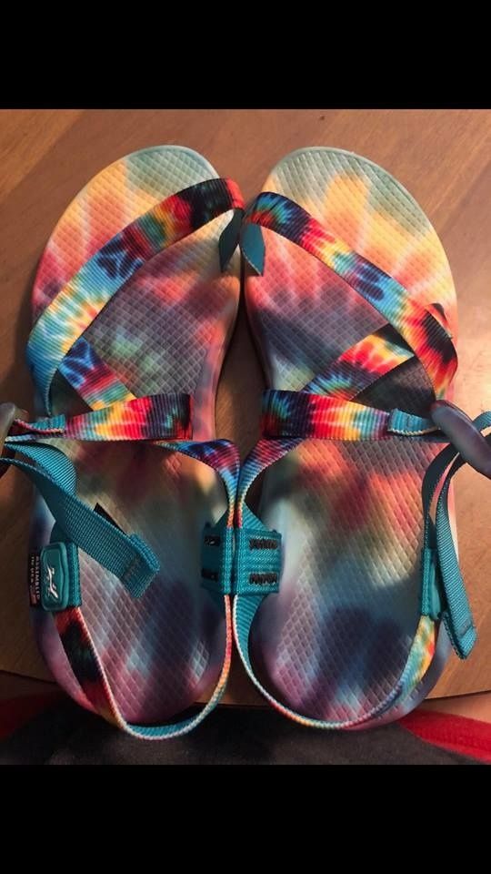 womens tie dye chacos