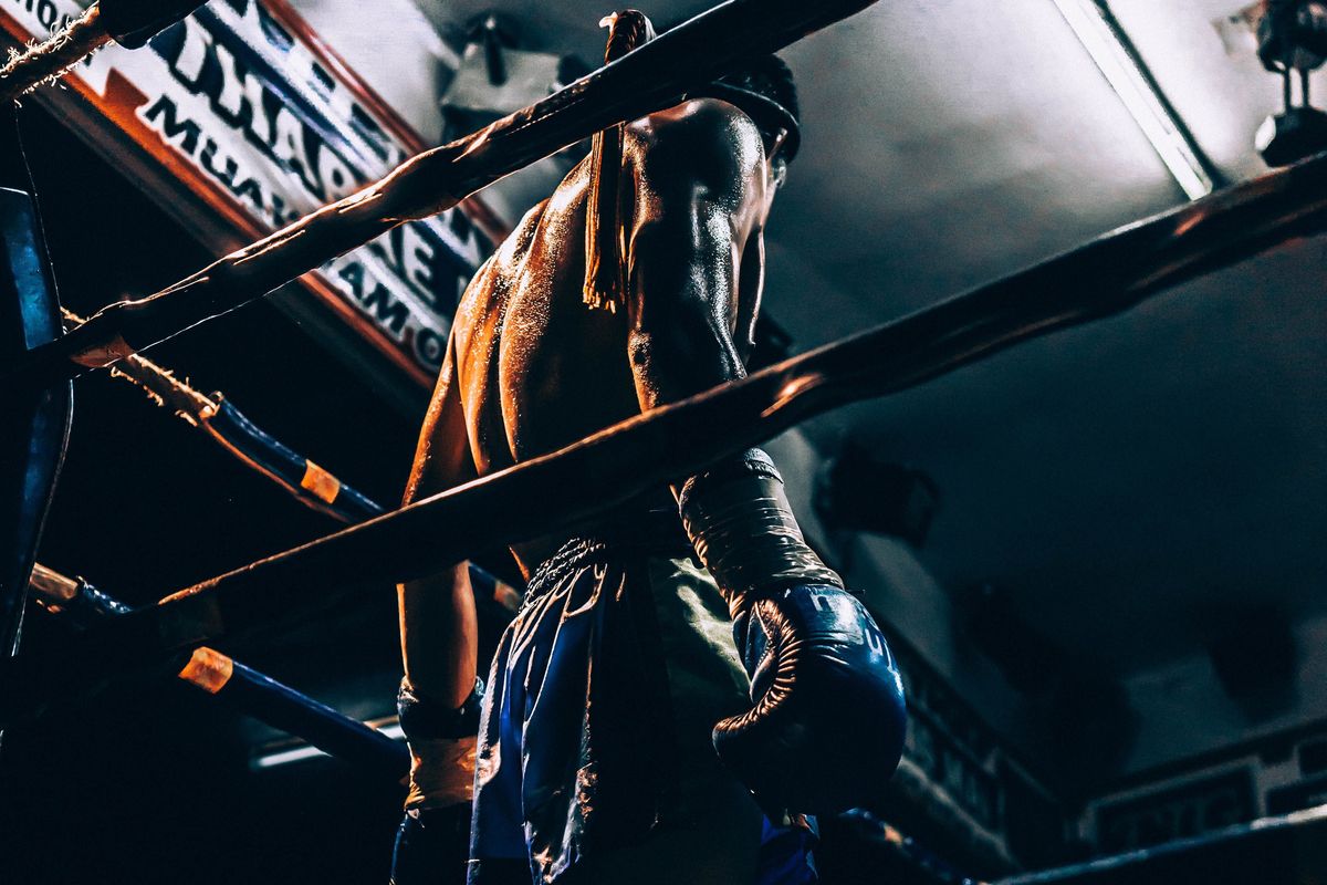 Guardie contro la boxe per detenuti: «Diventiamo i loro punching ball»