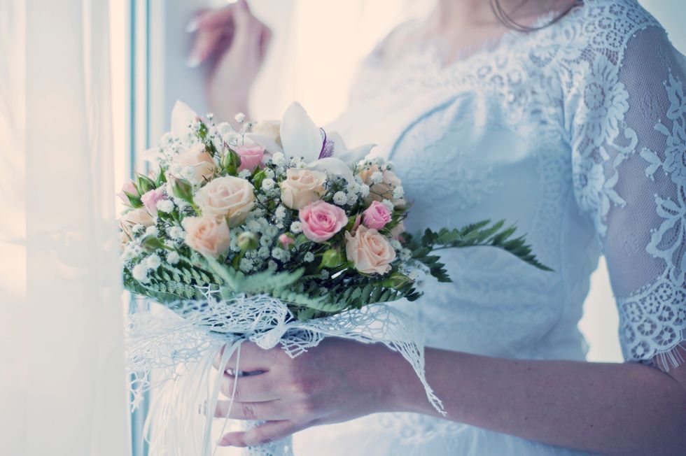 https://www.pexels.com/photo/beautiful-blooming-bouquet-bridal-341371/