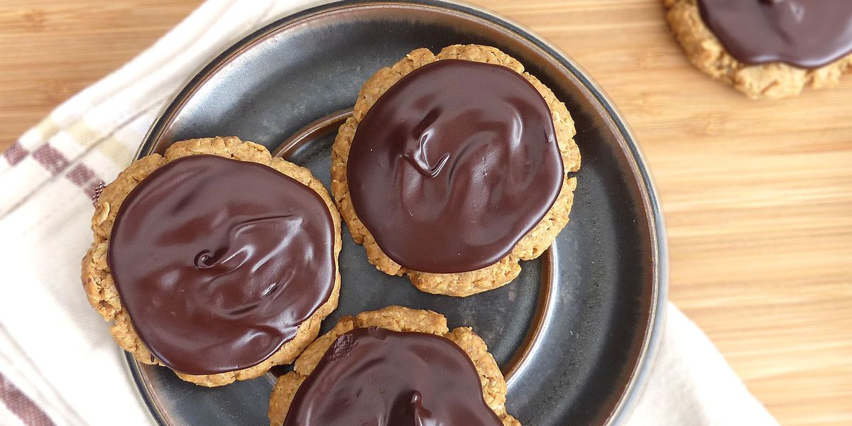 Copycat Dark Chocolate Hobnob Biscuits (Oat Cookies) My Recipe Magic